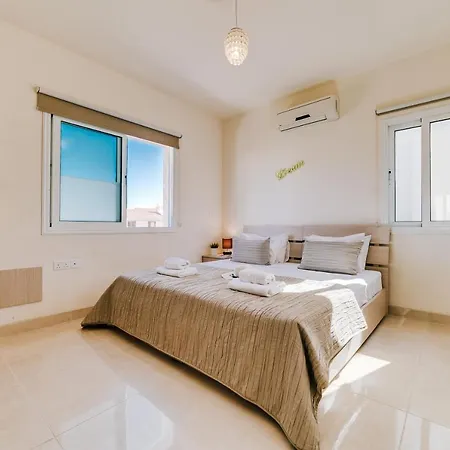 Kelly بروتاراس